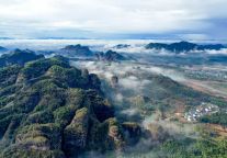 谁说冬天只有冷？龙虎山第一个不服！