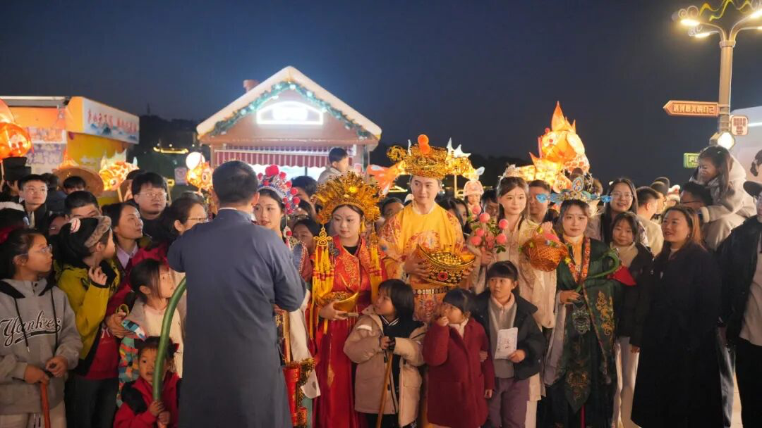 接福纳祥，财运亨通！今日的庐山风景区“财”气满满
