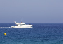 刘强东广东“探海” 50亿元高端游艇产业基地项目落子珠海