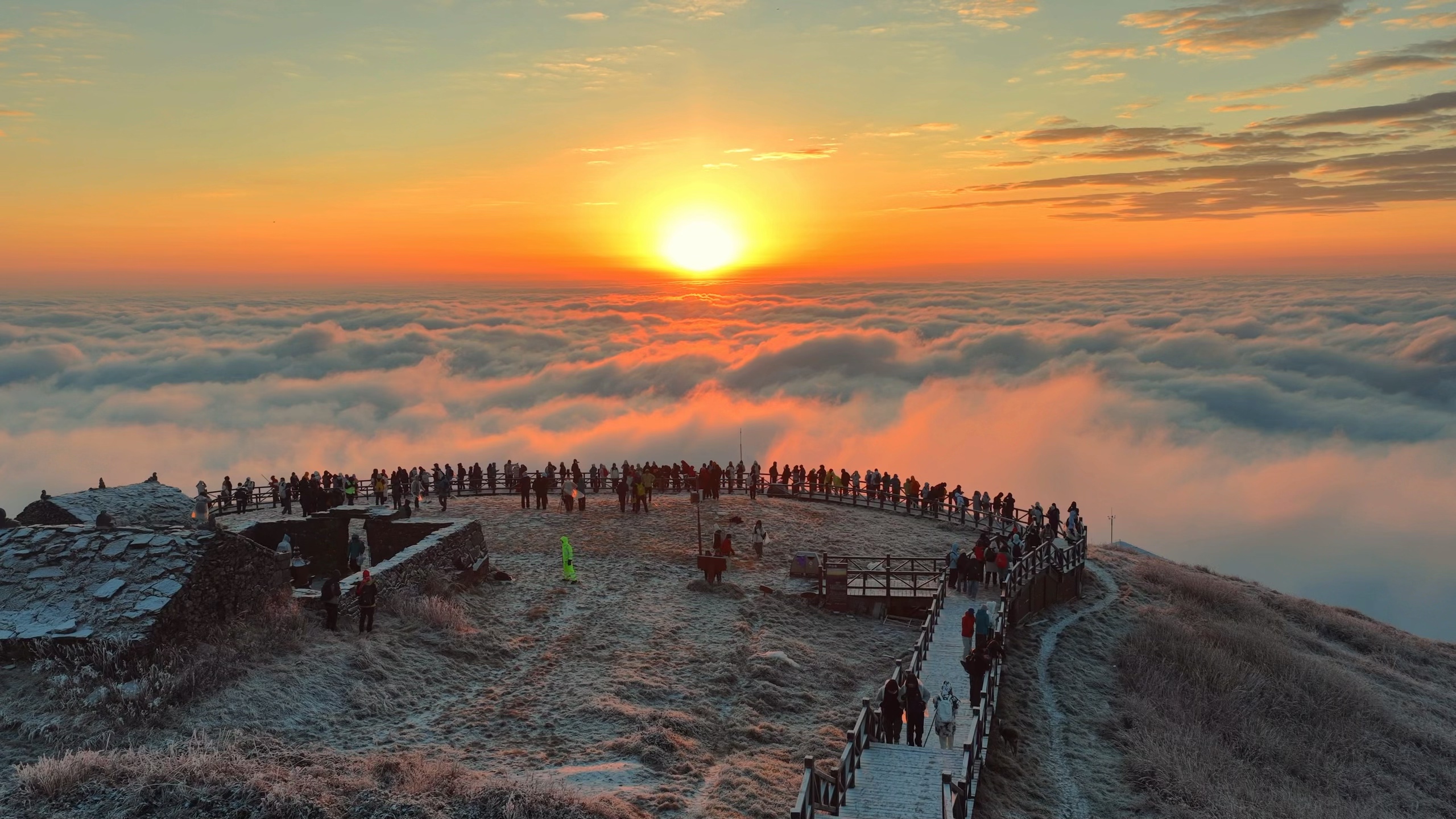 拿下新年“开门红”，萍乡武功山这个元旦又火了