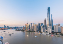 两会定调文旅：带薪休假+春秋假+高质量发展， 酒旅行业将摆脱潮汐式发展困境？