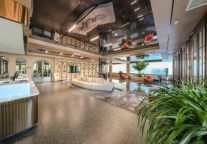 乌鲁木齐银春万信至格酒店：丝路枢纽之上的格调驿站