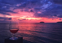 印象大红袍港股IPO招股第四日，公开发售超购1242倍