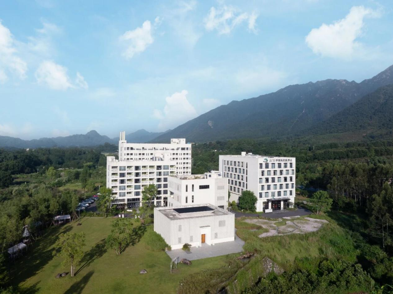 雅阁酒店集团|山水间的品牌诗学：云门5季雅阁度假酒店的升维叙事
