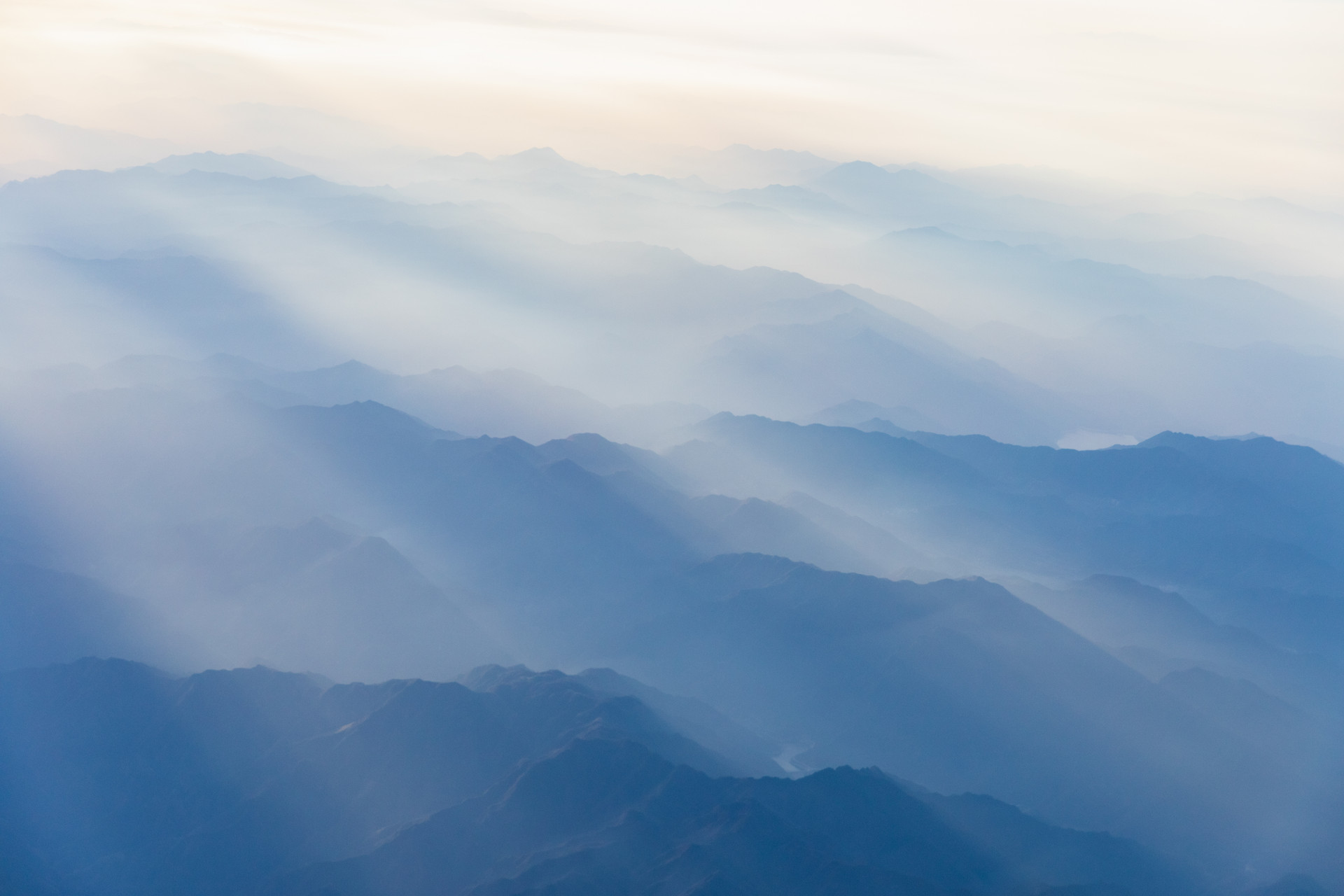  计划总投资11亿元，浙江丽水水牛坪星空揽胜综合体签约 