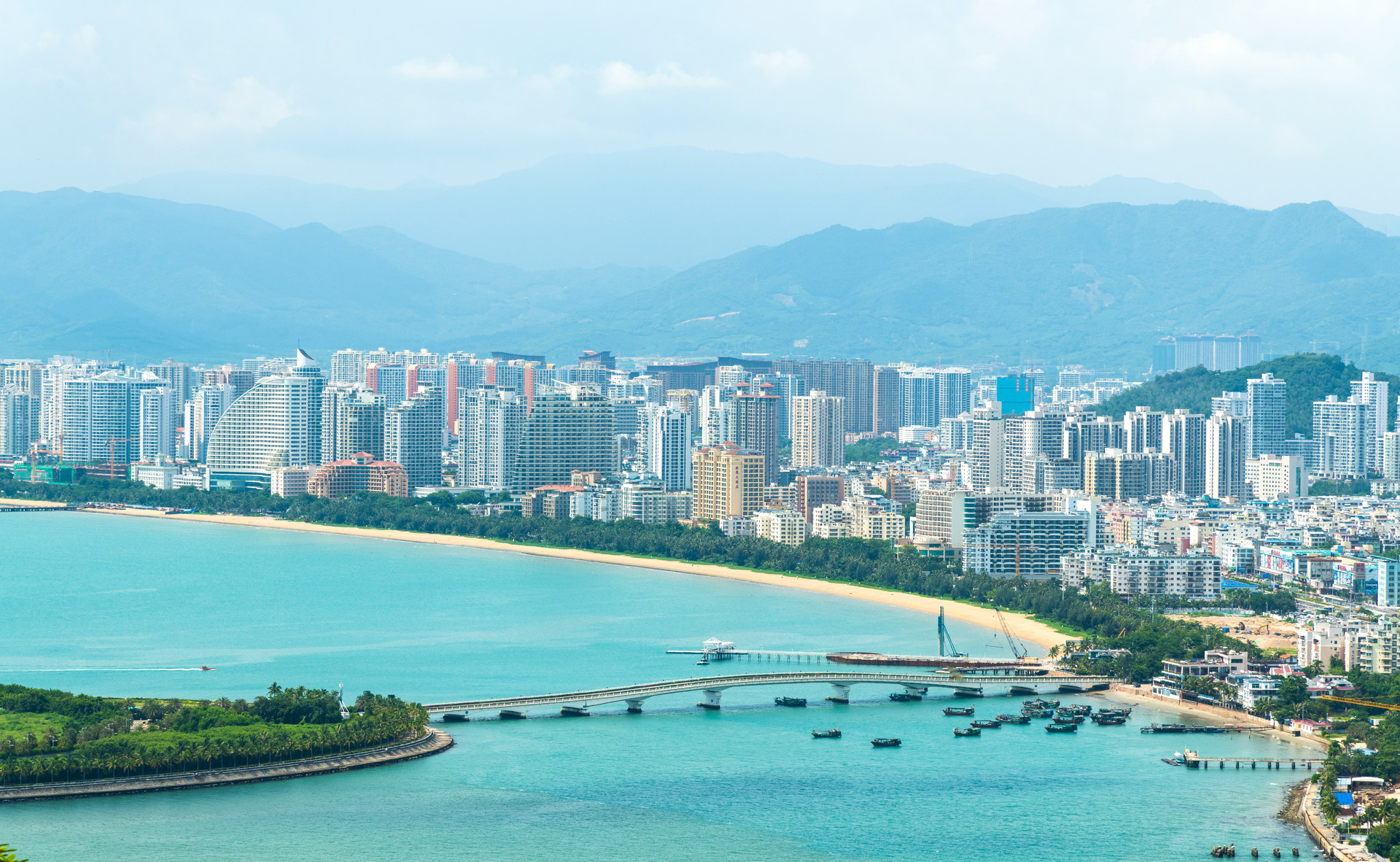 春节假期首日142万人次畅游广东景区