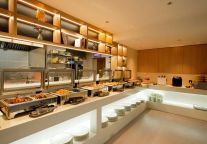 于未来之城，觅一处活力绿洲：格丽酒店伴您探索雄安