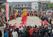 人气爆棚年味浓！龙虎山春节假期开门红，八方游客共赴仙山新春之约