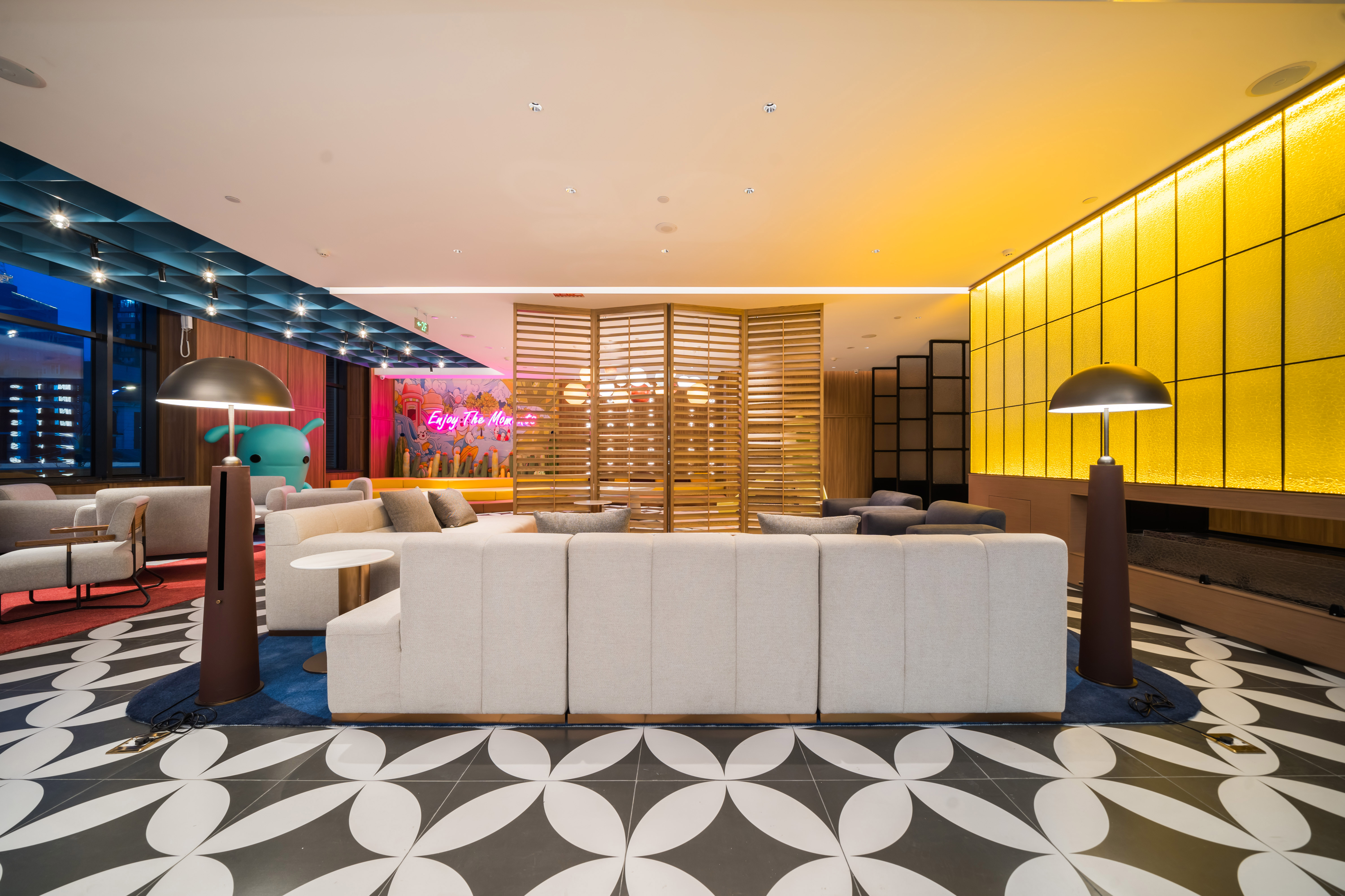 万达美华酒店共享空间.jpg