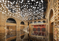 返乡过年与反向团圆双向奔赴，万达生活方式酒店深耕县域市场显成效