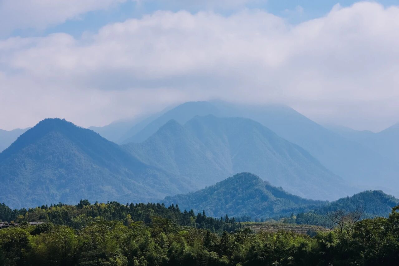 国际山岳日｜这座“仙气山”必须拥有姓名：龙虎山！