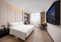 西安咸阳国际机场际华冰雪万信至格酒店项目签约