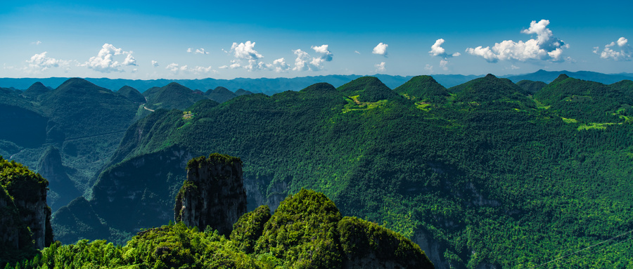 张家界旅游集团：2025年预亏4.5亿至5.5亿元