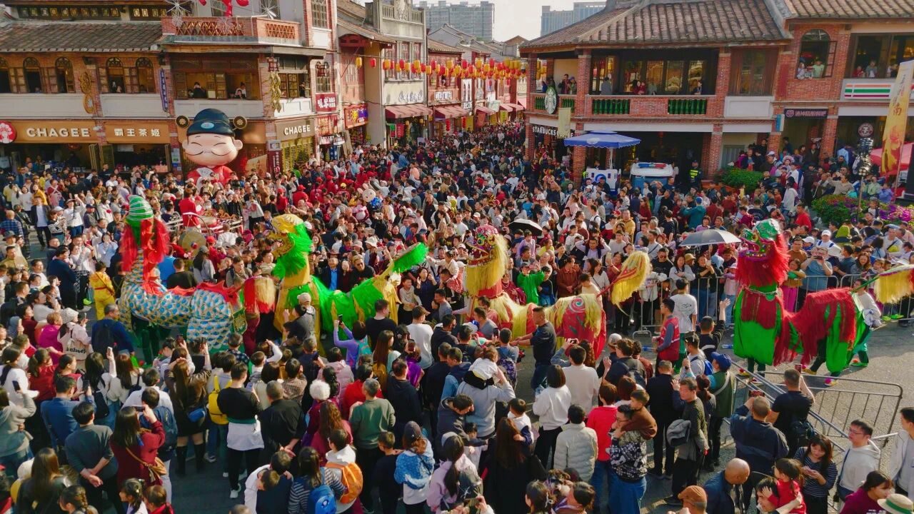 全国游客来寻味，这座闽南古城凭什么成春节文旅爆款？