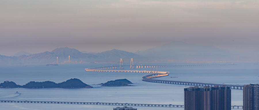 港珠澳大桥出入境客流量累计突破1亿人次
