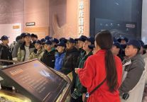 郧阳区实验中学学生赴恐龙蛋化石群国家地质公园开展研学实践活动