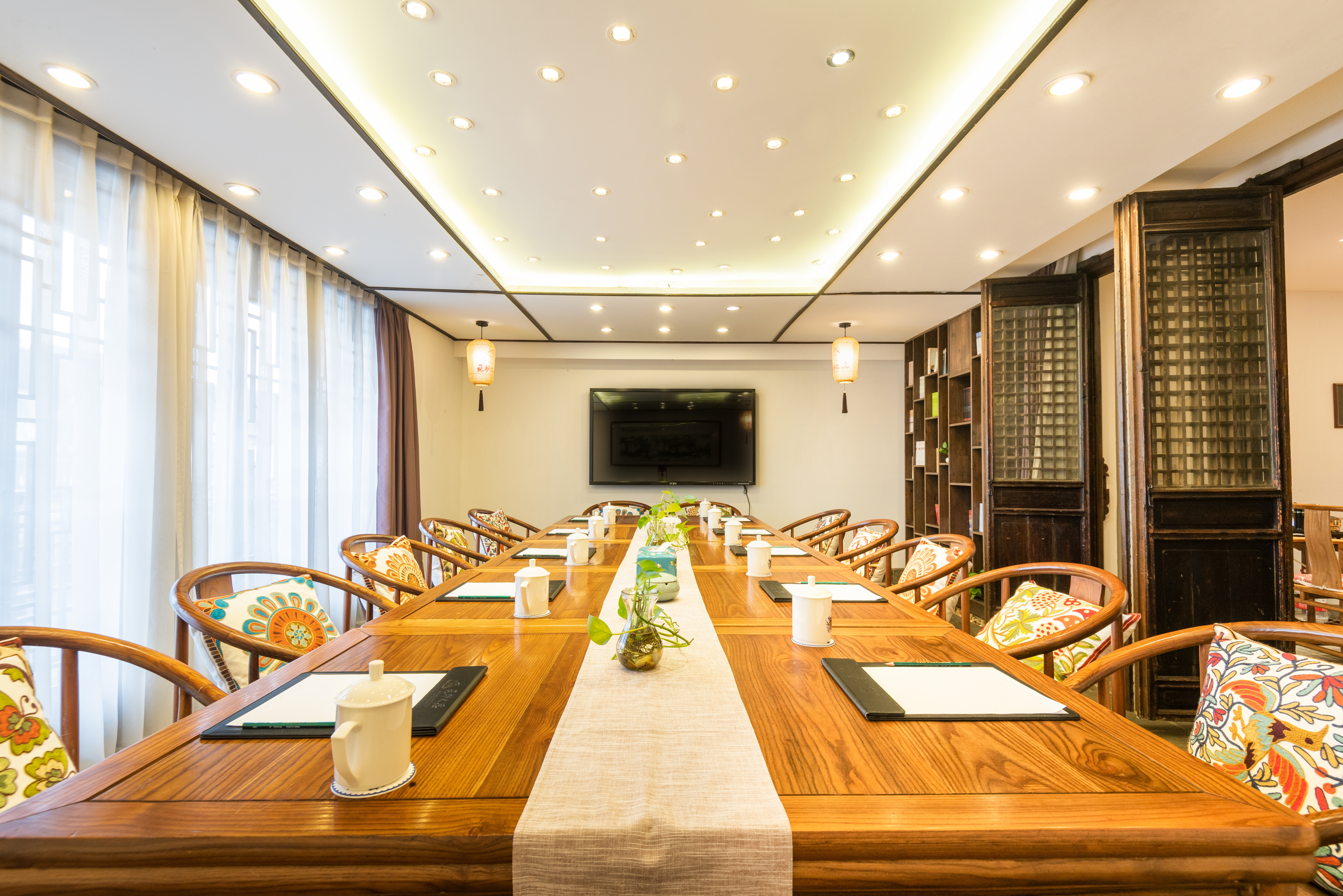 绍兴苏宁希尔顿酒店完工 预计年底开业