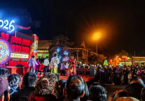 年博盛会人气旺｜白加黑欢乐不停，关城年味藏不住