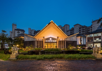 丽呈集团与富士丽雅迎来合作里程碑：门店破百家，季枫、丽呈花盛双店齐开