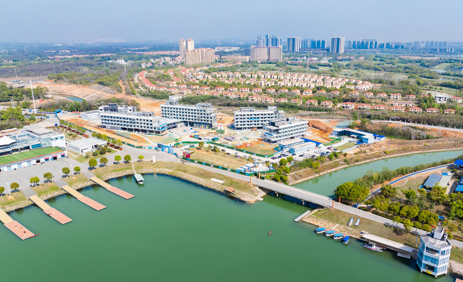 湖北文旅16亿元重仓投资红莲湖