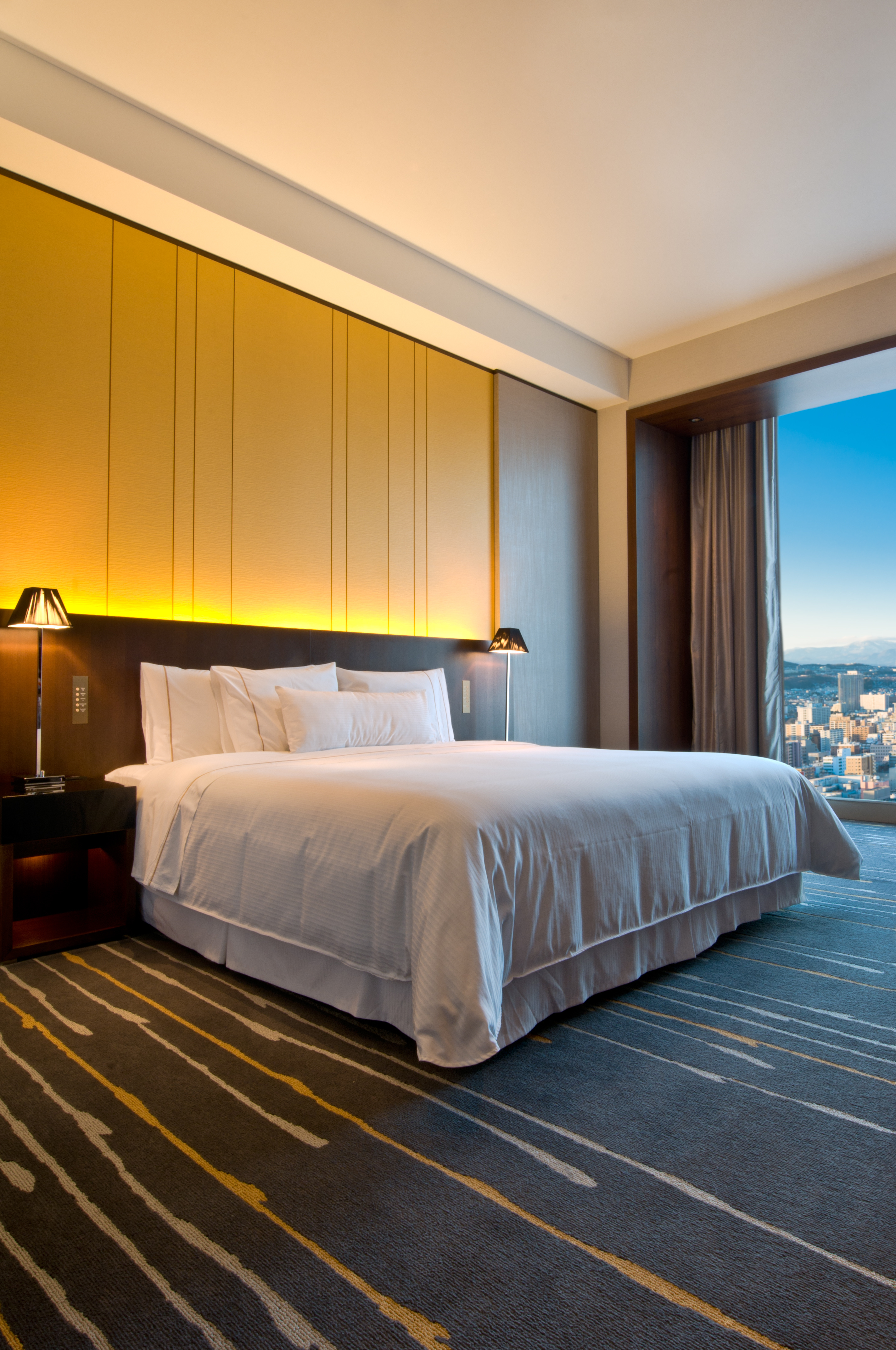 青岛财富金融综合创新中心拟投资近3亿元打造高端酒店