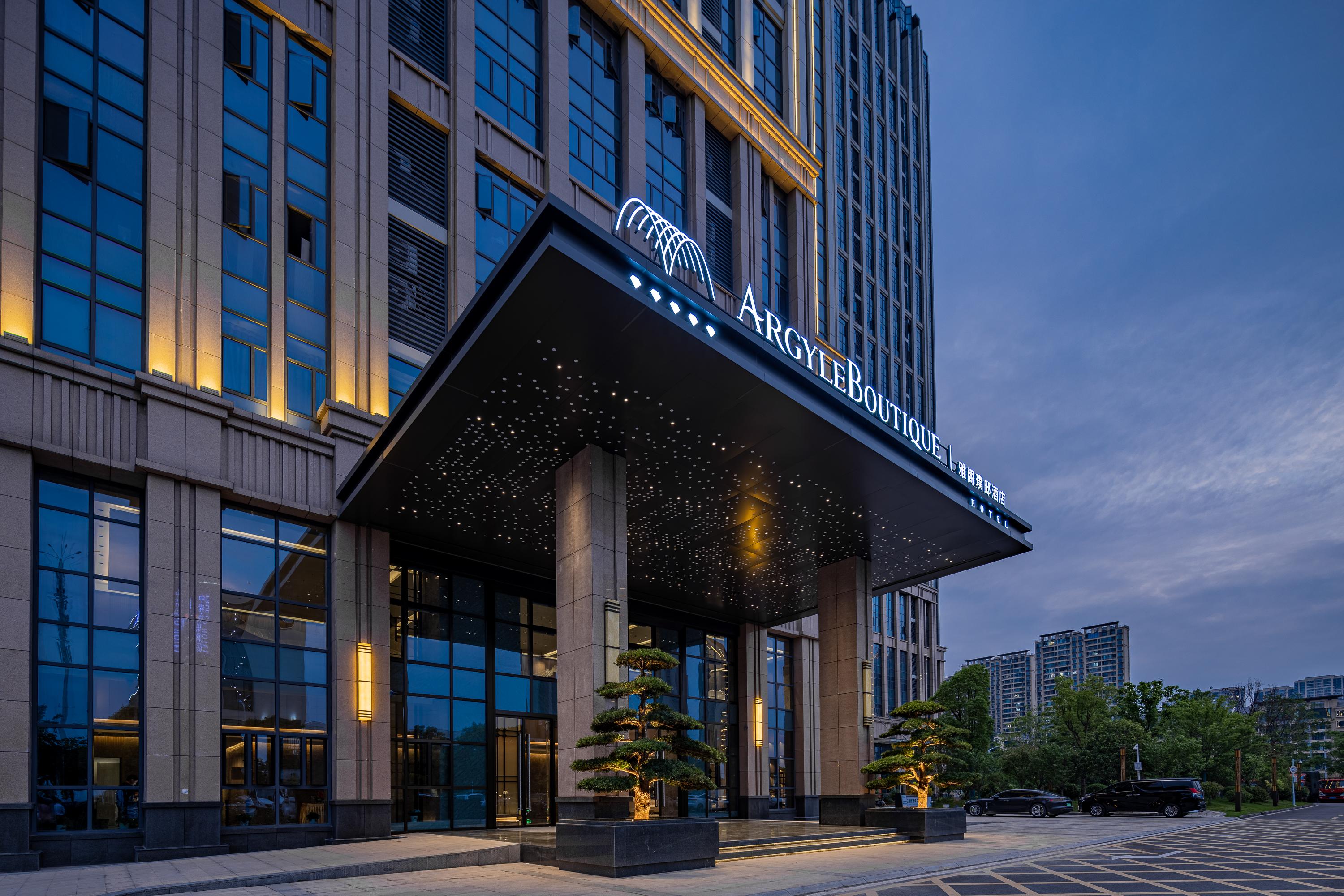 雅阁酒店集团|高端酒店路在何方？细分市场布局实现突围之道