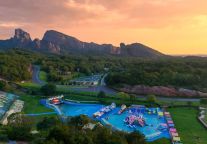 百名达人齐聚龟峰景区，邂逅山水之美更遇良心景区的温度！