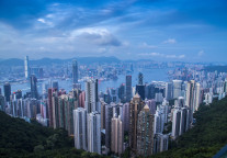 华住集团 2025 年国庆中秋假期业绩亮眼