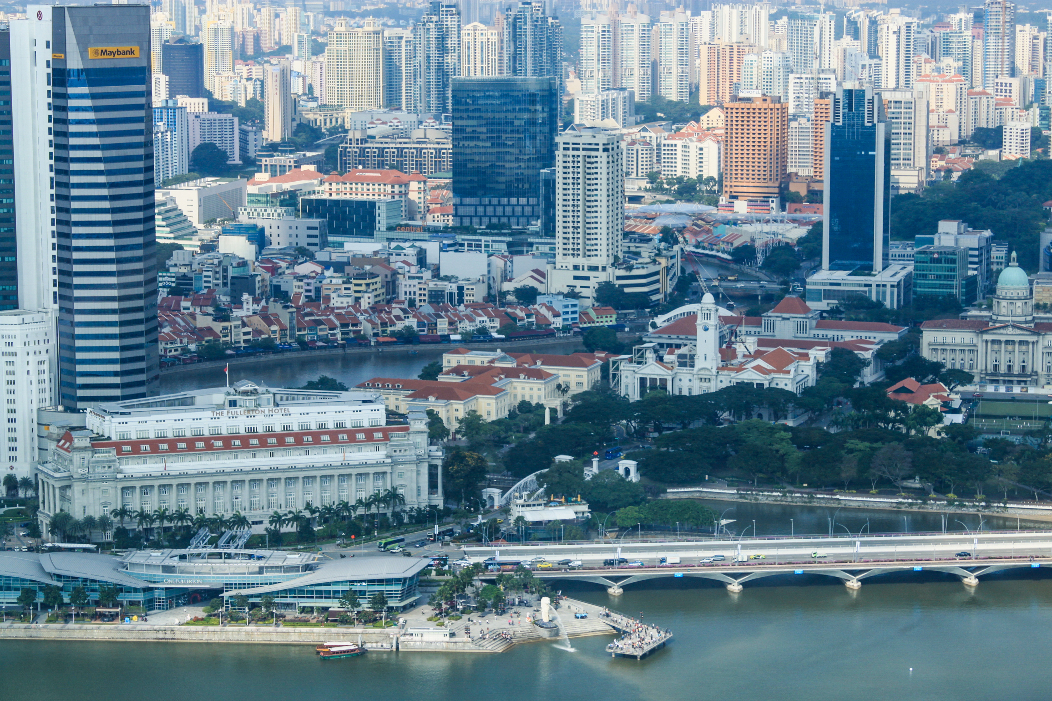 刘强东直播做菜引关注，京东多重举措发力酒旅
