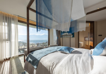 雅阁酒店集团|枕着洱海入眠，让秋冬大理自带星月滤镜