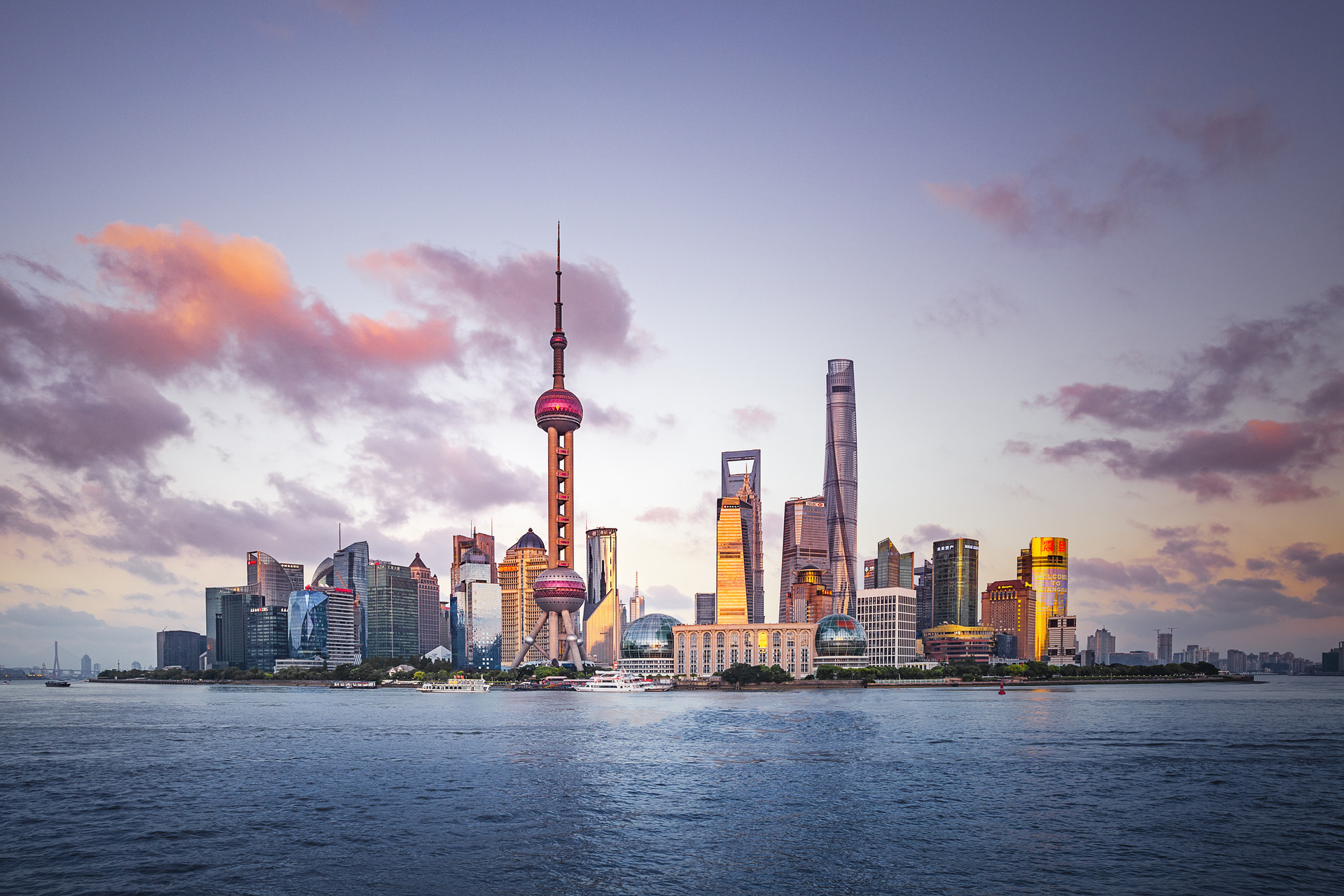 金秋逛上海旅游节，享60余家景点半价和专属消费券