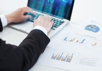 红土创新深圳安居REIT：第二季度净利润562万元