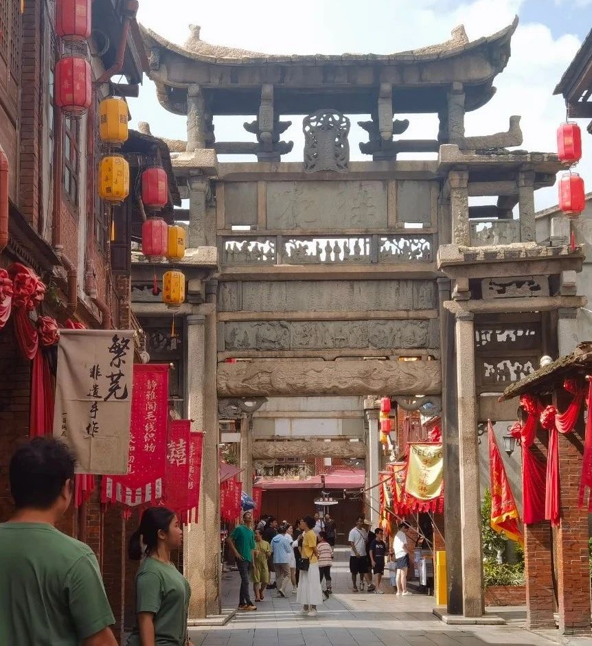 漳州市文旅康养集团全域卡新增泉州景区！免票打卡巧克力梦幻小镇