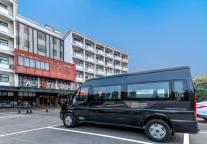 雅阁酒店集团|广州白云机场澳斯特精选酒店，空港交通枢纽驿站