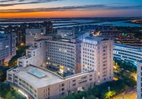 踞守生态城芯，毗邻海博航母：格林东方酒店开启便捷旅居新篇章 