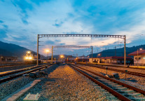 前三季度全国铁路发送旅客35.4亿人次