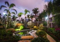 雅阁酒店集团|泡着温泉看海，让秋冬三亚自带治愈感