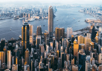 香港今年首8个月接待超过3300万名旅客 同比增长12%