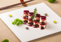 佳木斯万达锦华酒店推出“暄和”中秋家宴，以匠心美馔礼赞团圆