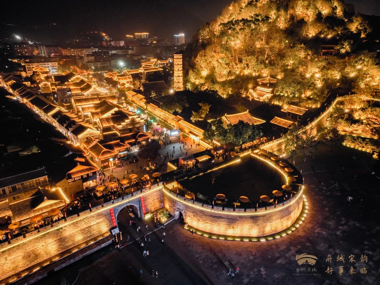 点灯送福七夕特“调”！快来台州府城这里沾沾喜气！