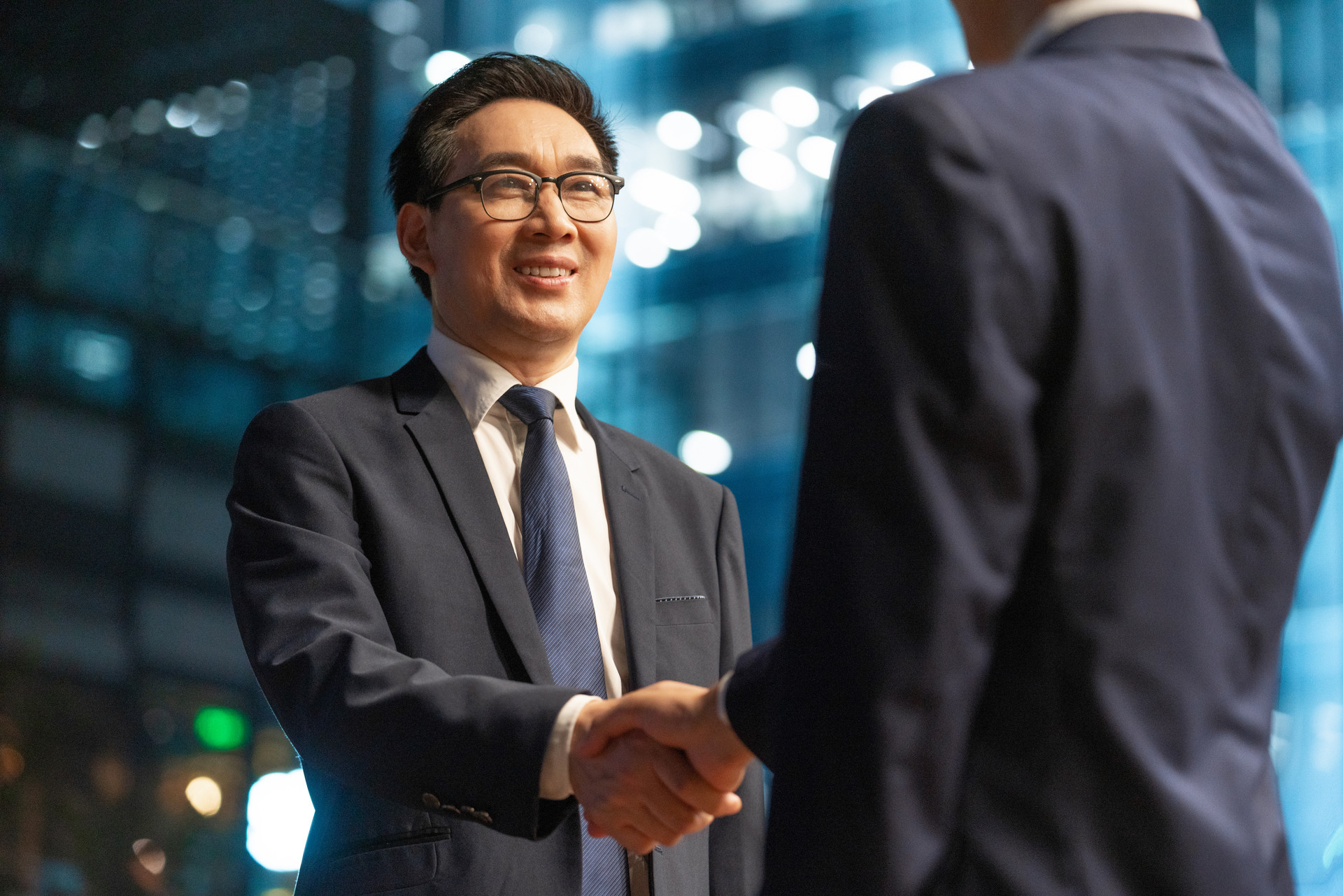 云南旅游：子公司与浙江人形机器人创新中心达成战略合作