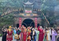 【国庆首日】龟峰“龙宫”盛大启门！仙气漫山迎客来，热闹值拉满！