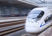 北京口岸本年度出入境人员总量已突破1400万人次