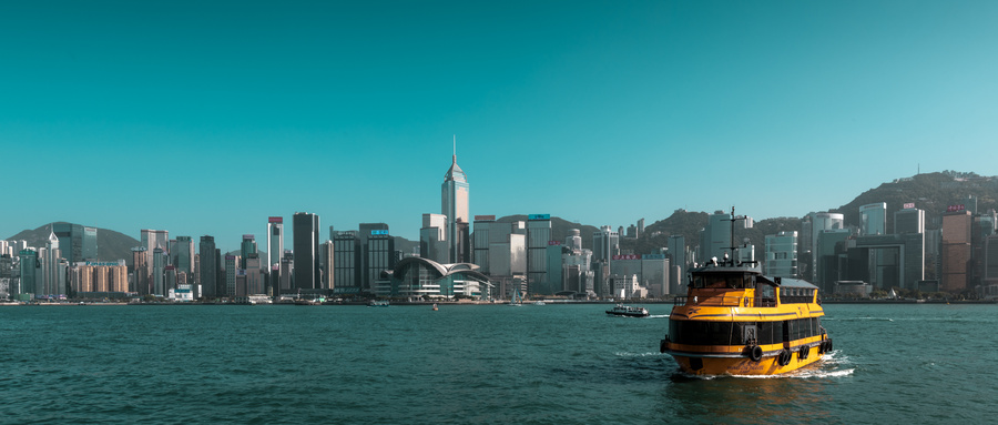香港：上半年访港旅客同比增长12%至2400万人次