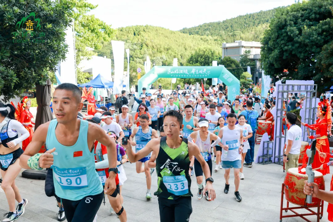 景区暑期集体遇冷?这个景区却“杀疯了”