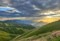 武功山景区绿草甸告急‼️ 错过等明年～