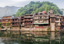 祥源文旅国庆业绩再创新高，超165万游客赴文旅盛宴