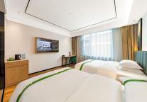 泗水汽车站旁新开业！格林豪泰智选酒店，畅玩泉城更省心