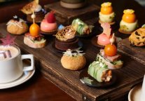 天津富力万达文华酒店大堂酒廊呈现秋季下午茶