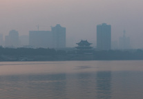 三湘印象2025年上半年营收净利双降